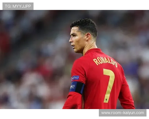 C罗社媒表示球队走在正确道路，瞄准2026年目标