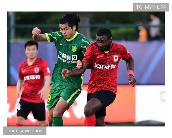 战术复盘:上海申花如何通过定位球战术弥补运动战射门效率不足